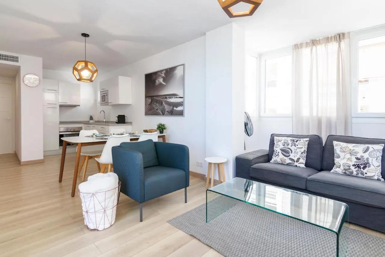 Marbella Beach And Sea View Apartment
