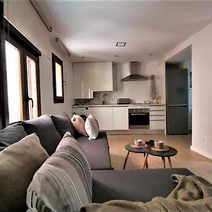  Apartment Ilarcuris Con Patio Privado Spain