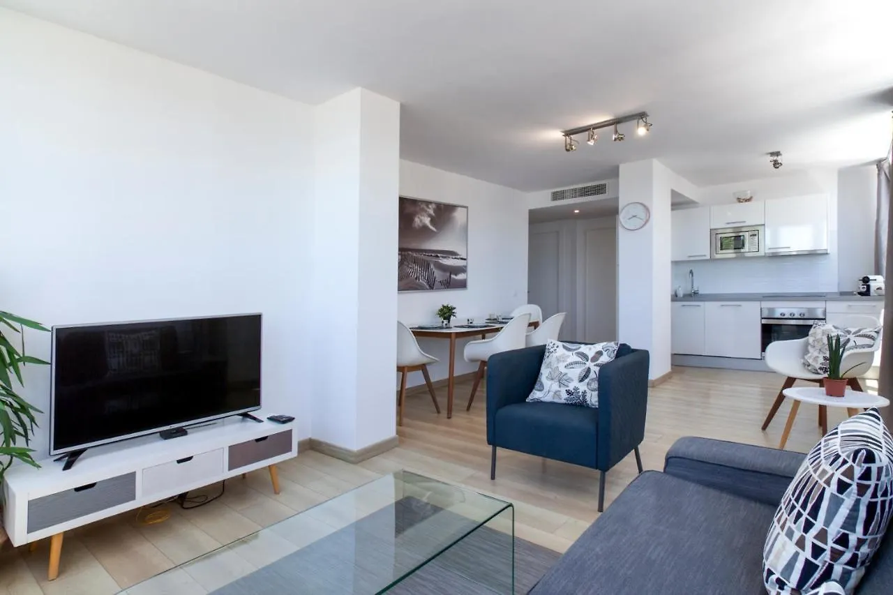 Marbella Beach And Sea View Apartment